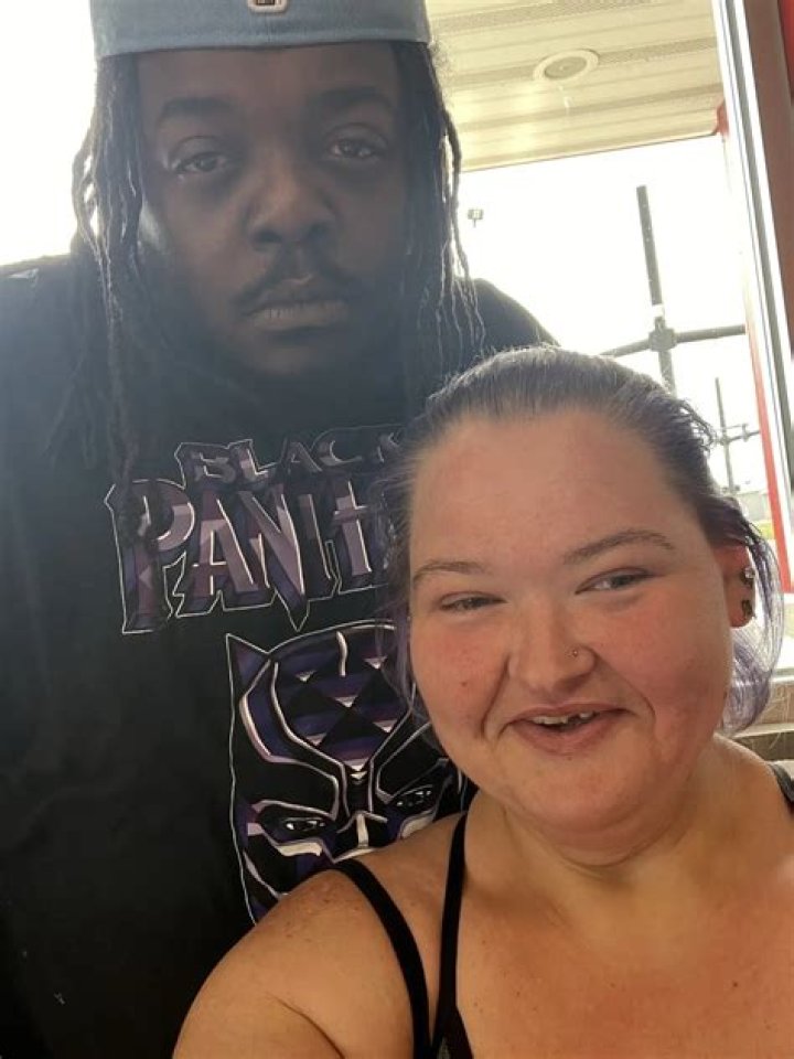1000-Lb. Sisters’ Amy Slaton sparks concern after she leaves 'drunk messages' for new man Kevin on TikTok