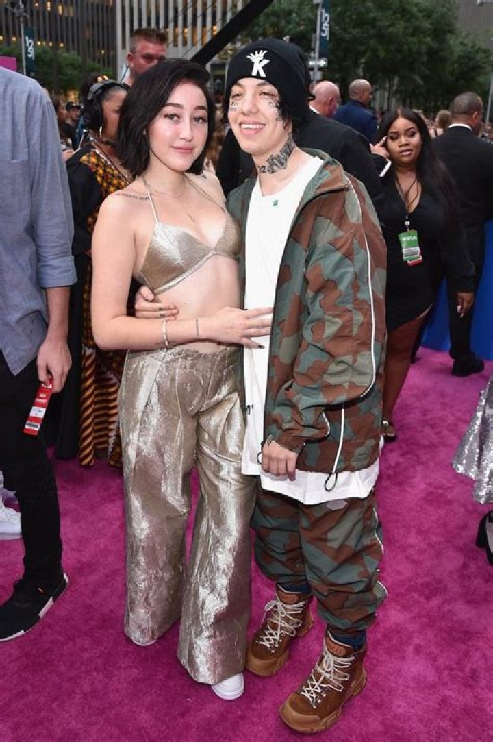 Unveiling The Life Of Lil Twist's Girlfriend: A Journey Through Love And Fame