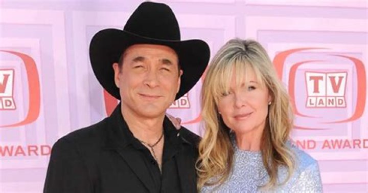 Lisa Hartman Black celebrated 67th birthday and 31 years of marriage – her daughter is her look alike