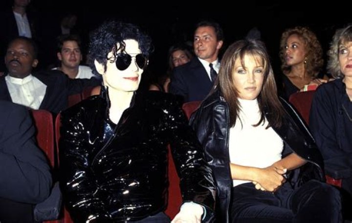 Lisa Marie Presley And Michael Jackson: A Deep Dive Into Their Unique Relationship