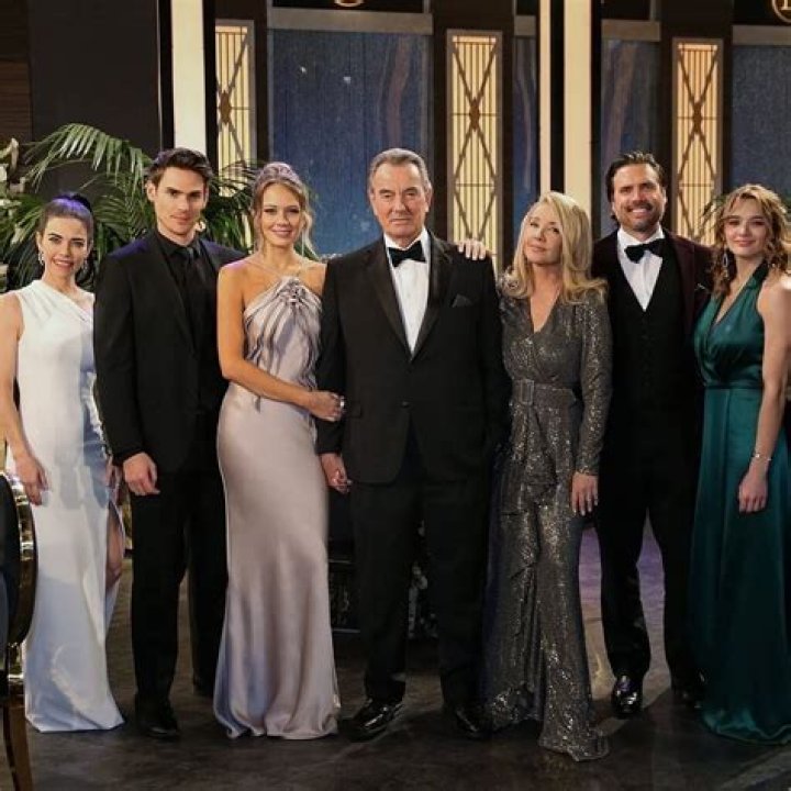 Lovdy Hamm Grossman Net Worth, Income, Salary, Earnings, Biography, How much money make?