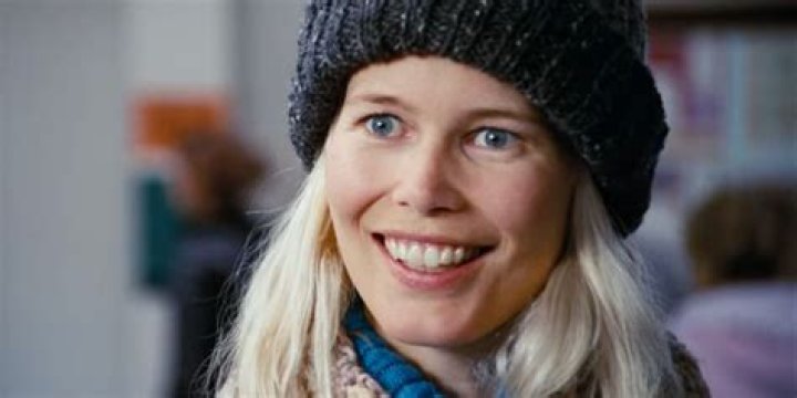 Unraveling The Charm Of Love Actually Carla