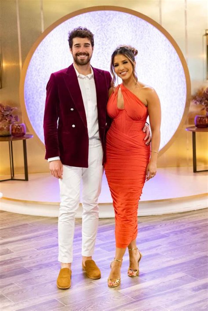 Love Is Blind’s Nancy: Cole Dated Another Costar After Zanab