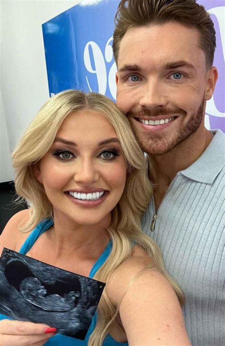 Love Island UK's Amy Hart Is Pregnant After Fertility Struggles