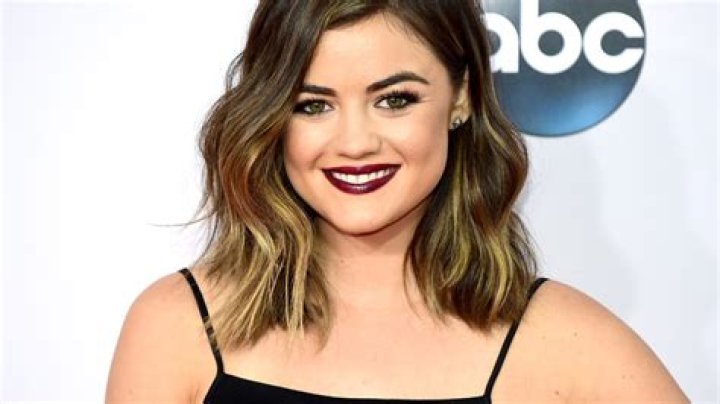 Lucy Hale Debuts an Even Shorter Haircut at the 2014 AMAs: Photos