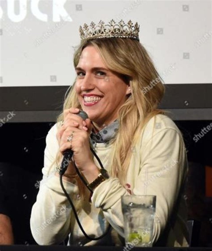 Lynze Radzyminski Net Worth, Income, Salary, Earnings, Biography, How much money make?