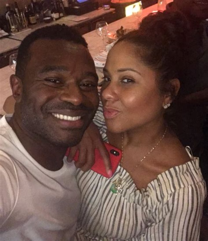 Exploring The Lyricism Of "Bent Wife": A Deep Dive Into Meaning And Emotion