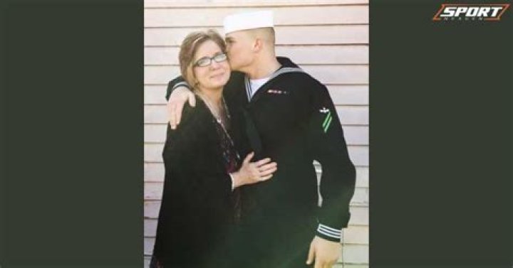 Mackenzie Bryan's Spouse: A Deep Dive Into Their Life Together