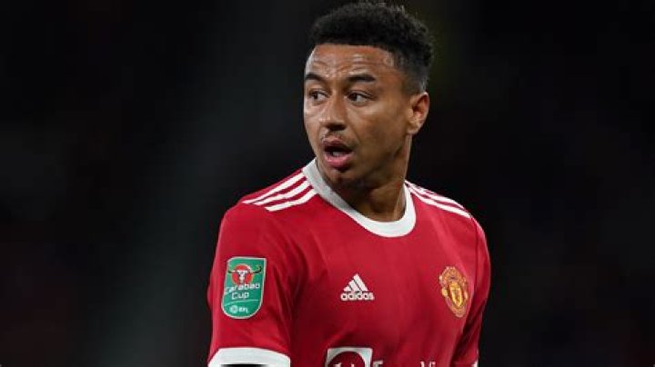 Man Utd and England star Jesse Lingard bulked up by eating McDonalds and lifting weights with powerlifter granddad – The US Sun