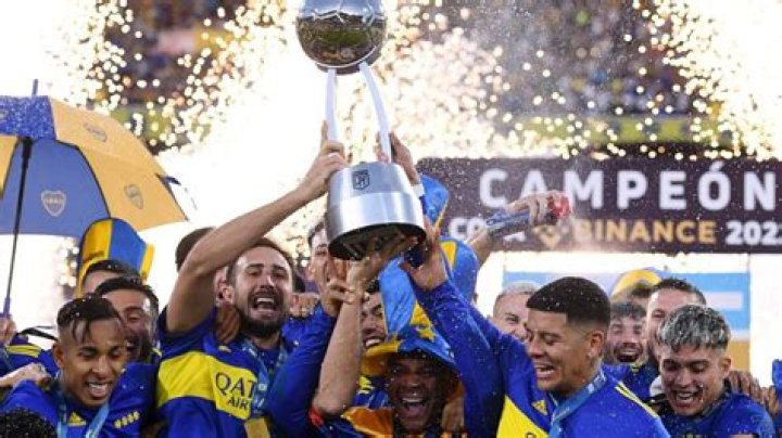 Watch ex-Man Utd star Marcos Rojo smoke cigarette on pitch in celebration after winning cup with Boca Juniors