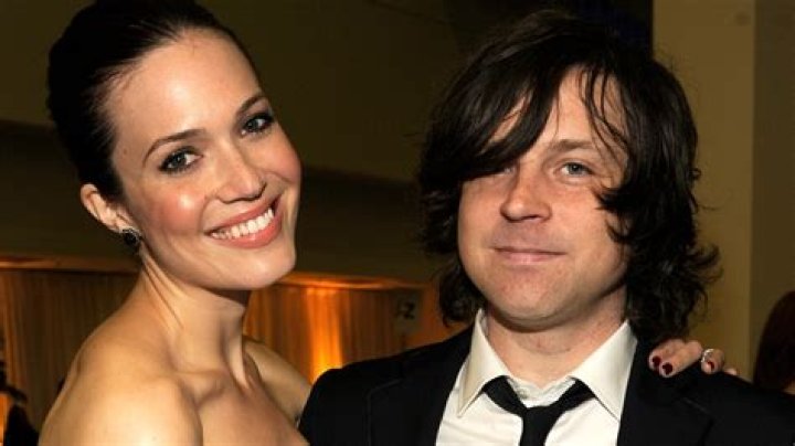 Mandy Moore Says Ex Ryan Adams Should Have Apologized ‘Privately’