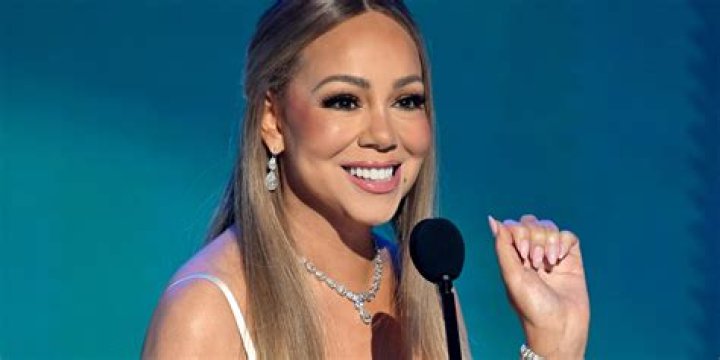 Mariah Carey Wears a Wedding Dress in ‘Mariah’s World’ Trailer