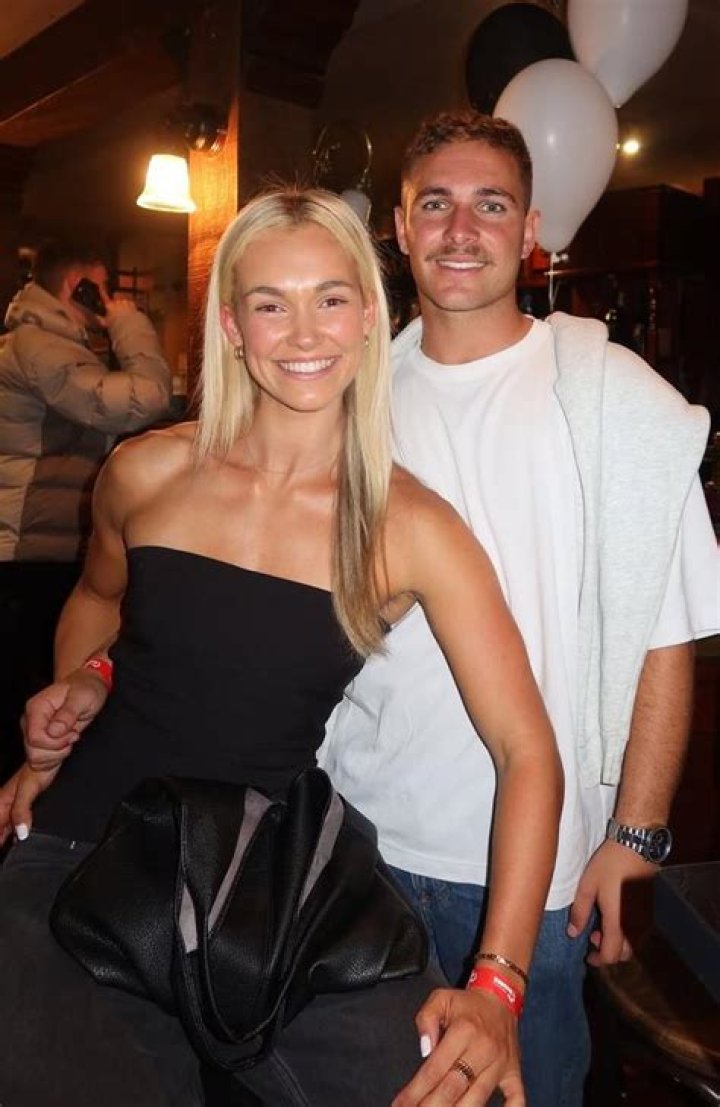 Meet Tanner Fox’s Girlfriend Avalon Nadfalusi: Find Her Age & Instagram, Biography
