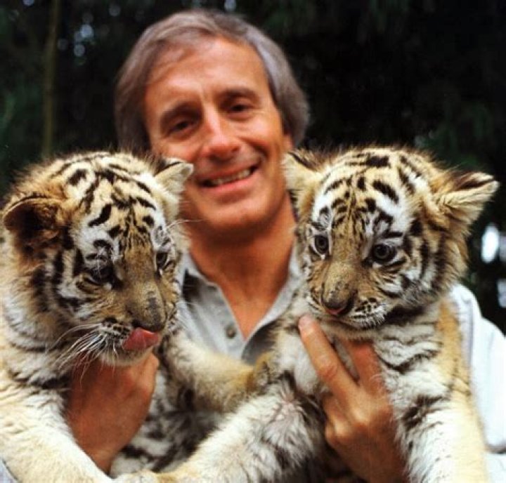 Who are Jack Hanna's daughters?