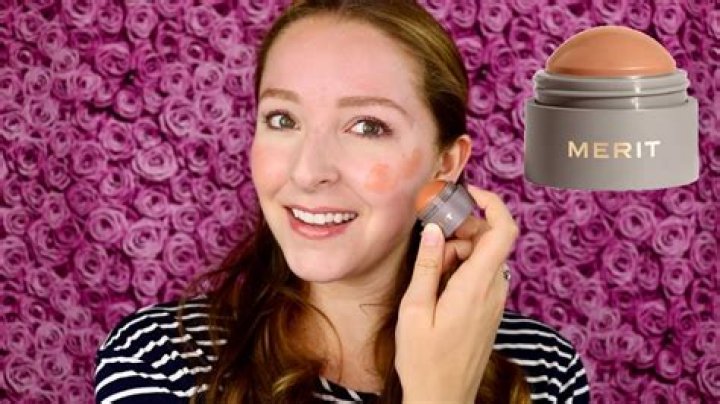 The Merit Flush Balm Cream Blush Is As Good As TikTok Says (We Tried It)