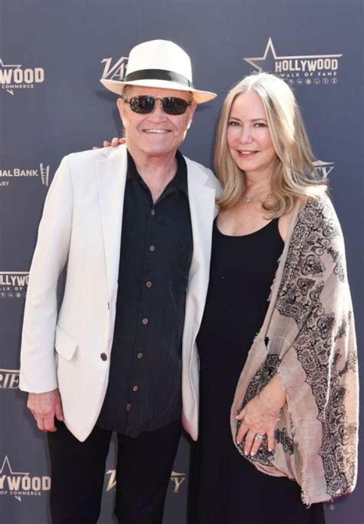 Micky Dolenz's Wife: A Deep Dive Into Their Relationship And Life Together