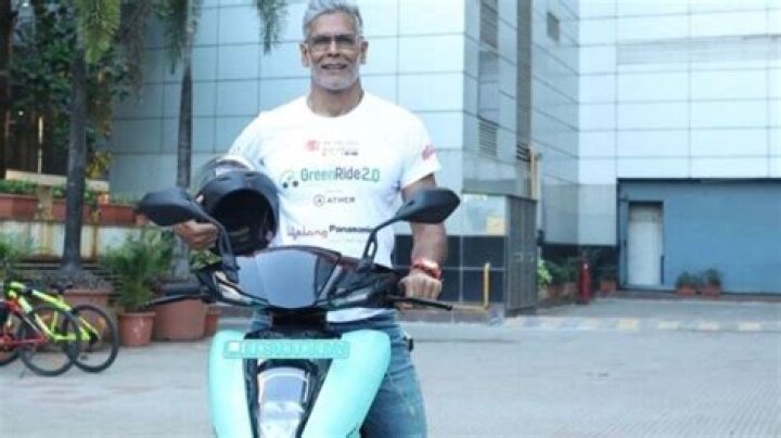 Milind Soman completes 1,000-km 'Green Ride' on bicycle – India TV
