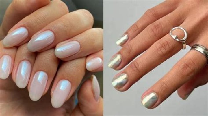 Hailey Bieber's ‘Mirror Glaze’ Nails Are The Glazed Donut Remix We've Been Waiting For