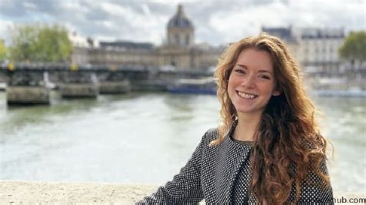 Molly Kunz Net Worth, Income, Salary, Earnings, Biography, How much money make?