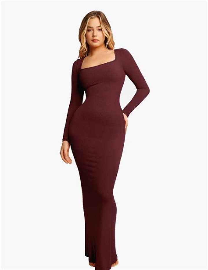 15 Most Comfortable Maxi Dresses to Hide the Lower Belly