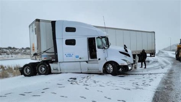 Multiple accidents and two semi-truck rollovers close I-84 east of Ontario