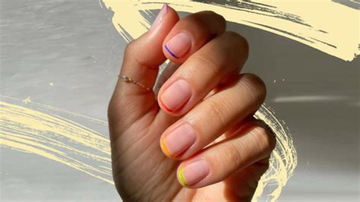 10 Clear Base Nail Designs, Whether You Want Colour Or Minimalism