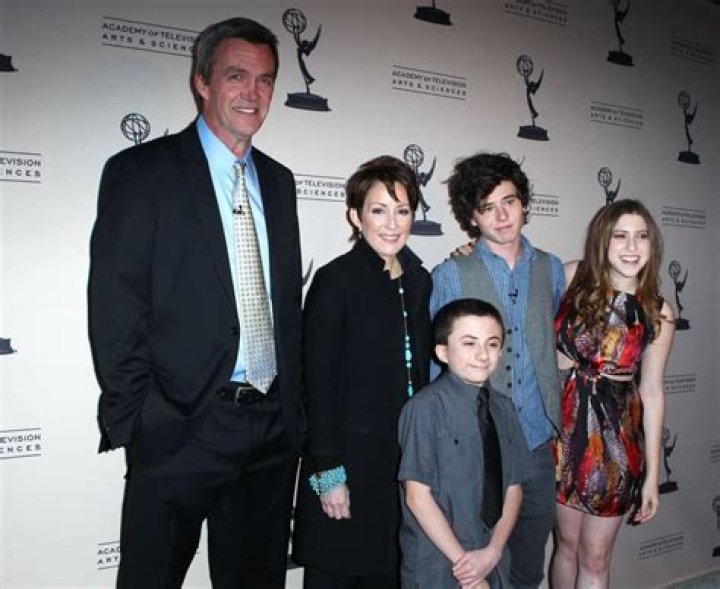 Neil Flynn Family: A Deep Dive Into His Life And Loved Ones