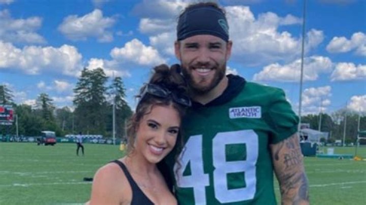 Meet NFL star Nick Bawden's stunning wife Alexis, the Instagram model and mom who is battling online with reality TV ace