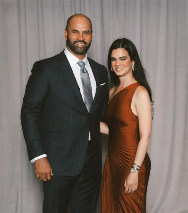 Nicole Fernandez Y Albert Pujols: A Love Story Beyond The Diamond