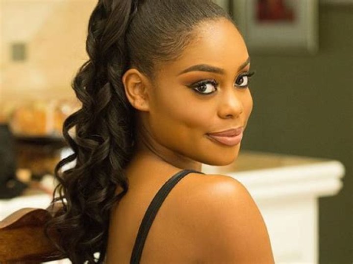 Navigating The Buzz Around Niecy Nash's Boob Job