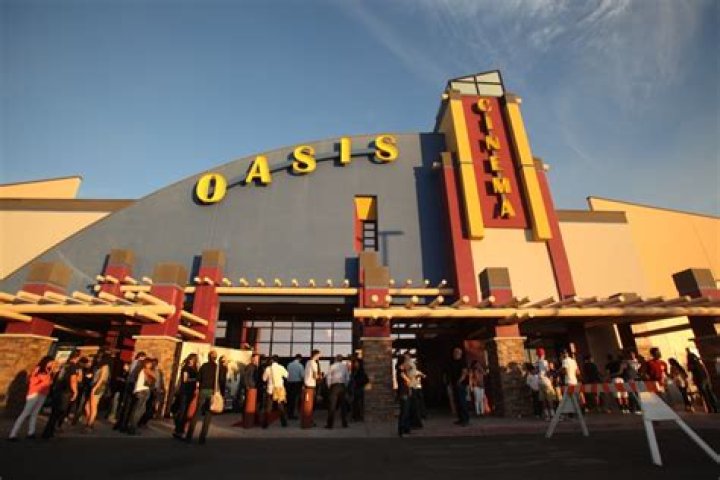 Discovering The Oasis Movie Theater In Nogales