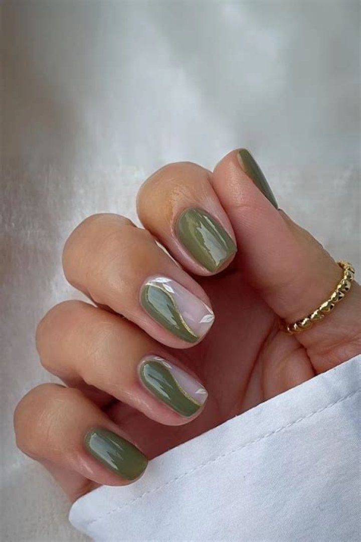 Selena Gomez is making olive green nail polish 2022's biggest autumn mani trend