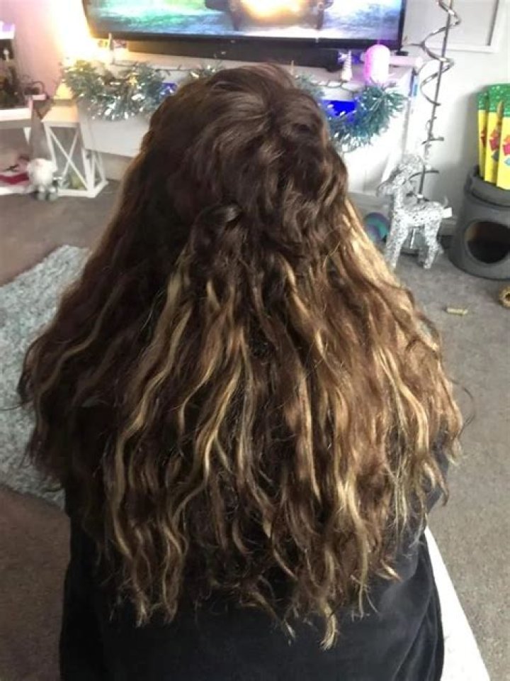 I paid £300 for extensions after losing my hair to chemotherapy - the salon botched it & left me with a zebra mullet