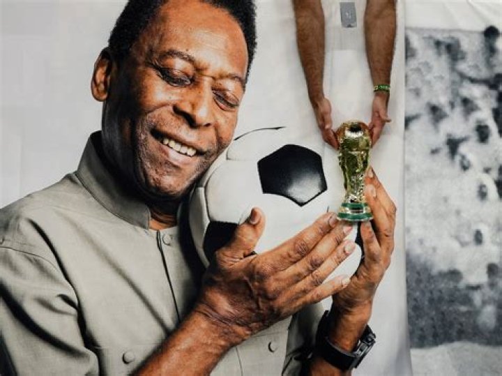 Pele, 80, had surgery to remove colon tumour with Brazil football legend in hospital for last six days