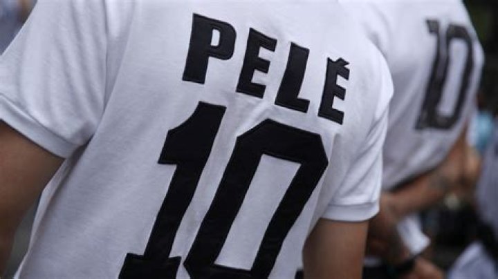 Pele shirt number: Why did he always wear No 10?