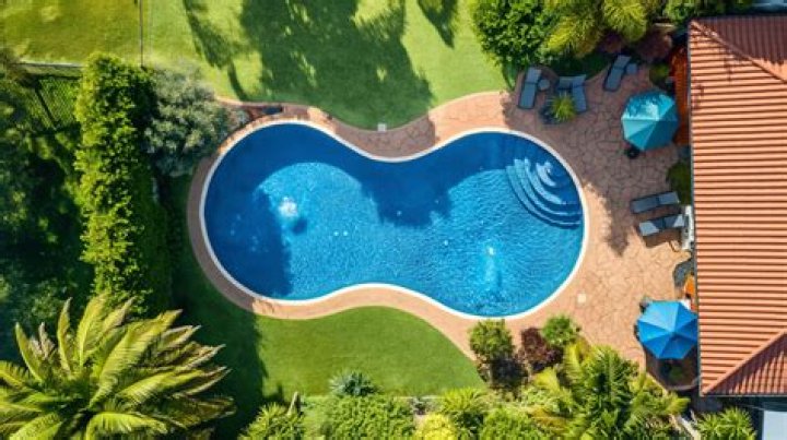 Holidaymakers share the worst-designed hotel swimming pools - which are all penis-shaped