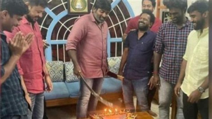 People criticise Vijay Sethupathi for cutting birthday cake with sword, actor issues apology note – India TV