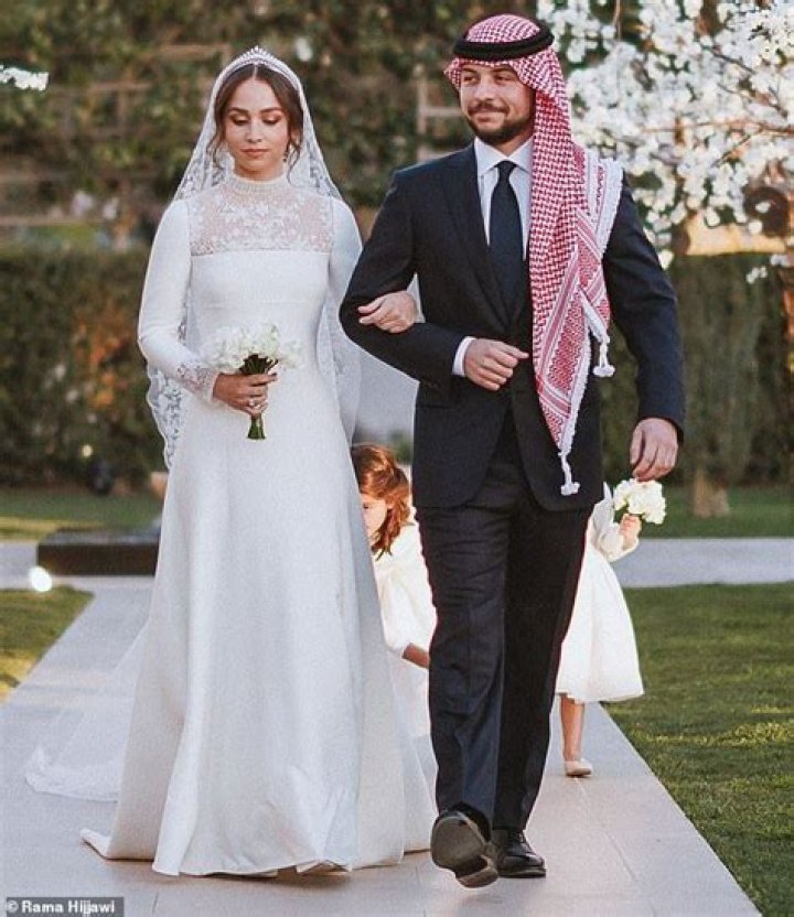 Unveiling The Timeless Elegance Of Princess Iman’s Wedding Dress