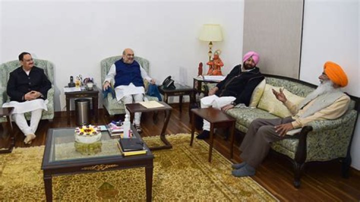BJP holds meeting to finalise seat-sharing formula; to play role of 'elder brother' – India TV