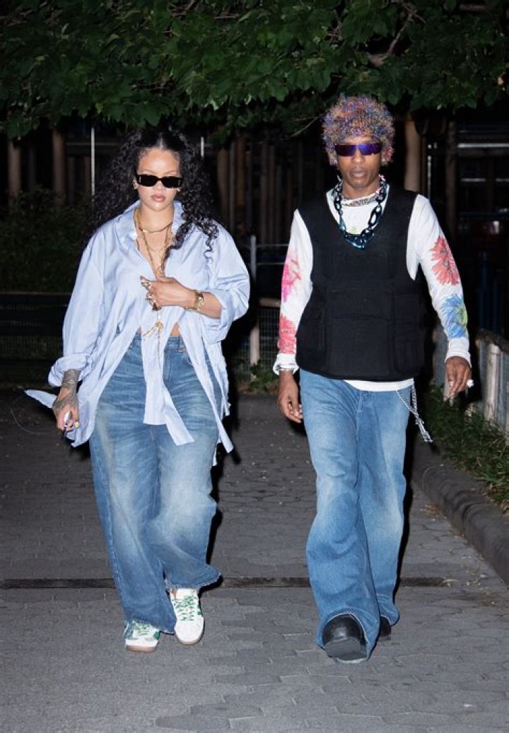 Rihanna, ASAP Rocky Take Pre-Sunrise Walk in NYC: Photos