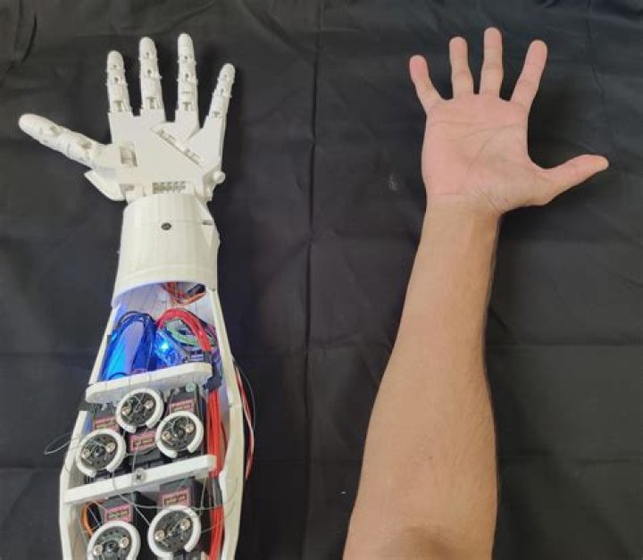 New robotic prosthetic hand can be 3D-printed in only 10 minutes and performs just like human fingers