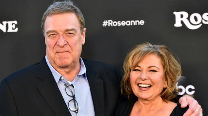 ‘Roseanne’ Canceled by ABC After Roseanne Barr’s Racist Tweet