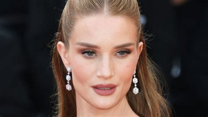 Rosie Huntington-Whiteley Tells Fans to Save $1 a Week for $700 Shoes
