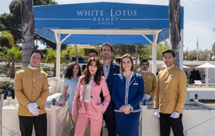 SAG Awards 2023: The 'White Lotus' Cast Stuns on Red Carpet