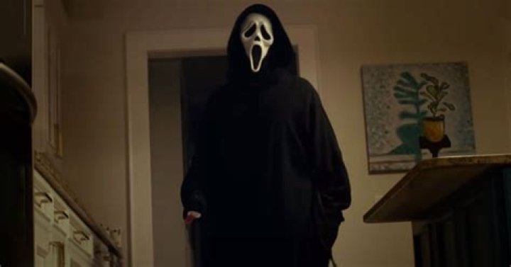 'Scream' 2022 Review: Revived Thriller Is Familiar Fun