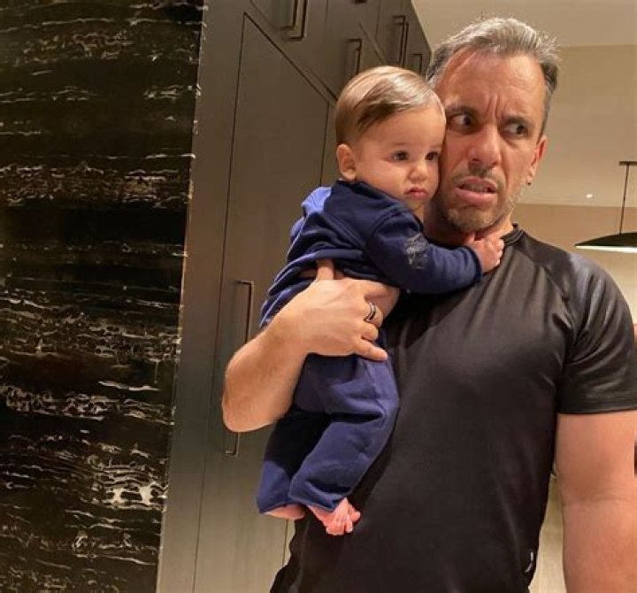 Sebastian Maniscalco Parents: Dad Salvatore Maniscalco And Mom Rose Maniscalco