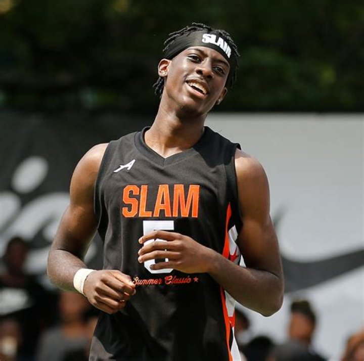 Shock moment Terrence Clarke's car smashes into wall in tragic crash killing Kentucky basketball star, 19