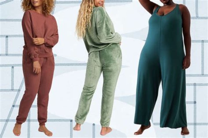 Shop The 17 Comfiest Loungewear Sets for Travel