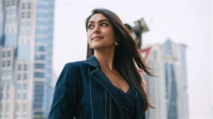 Sita Pall Net Worth, Income, Salary, Earnings, Biography, How much money make?