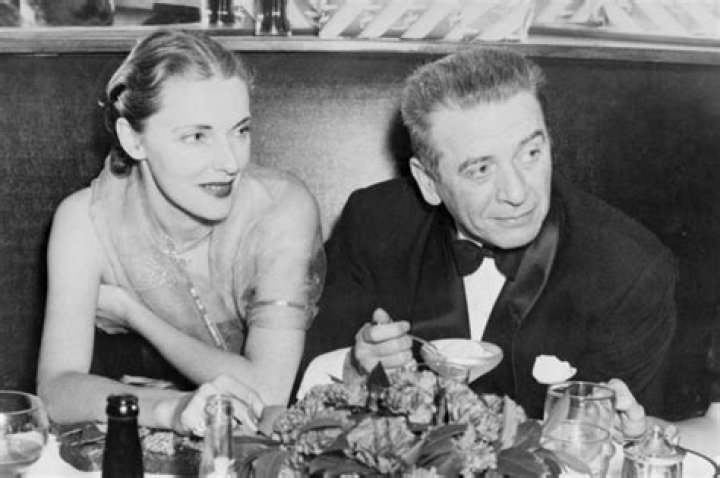 Who was American socialite Slim Keith?